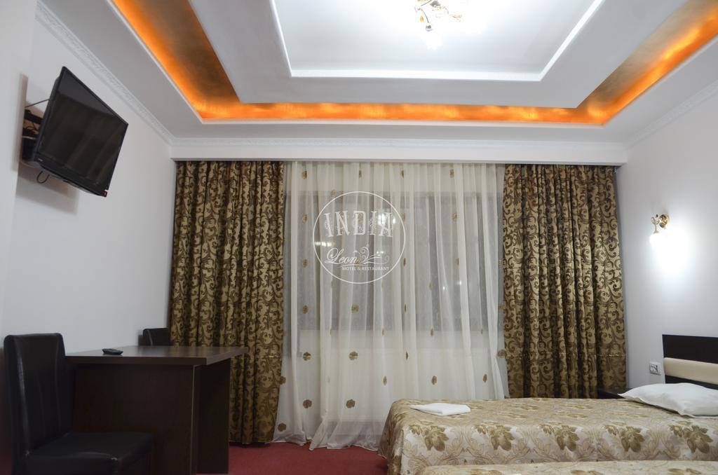 Motel - Restaurant Leon Bacau Room photo